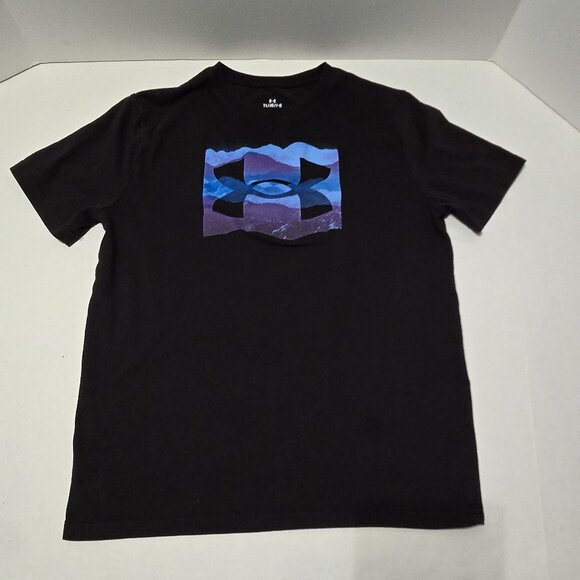 Under Armour Big Boys 8-20 Short Sleeve Scenic Logo Graphic T-Shirt - Picture 1 of 5